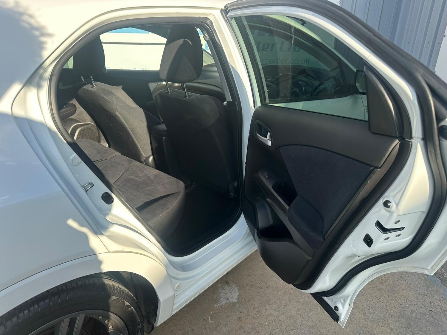 Used Honda Civic 2013 for sale - 78061640: Photo 18