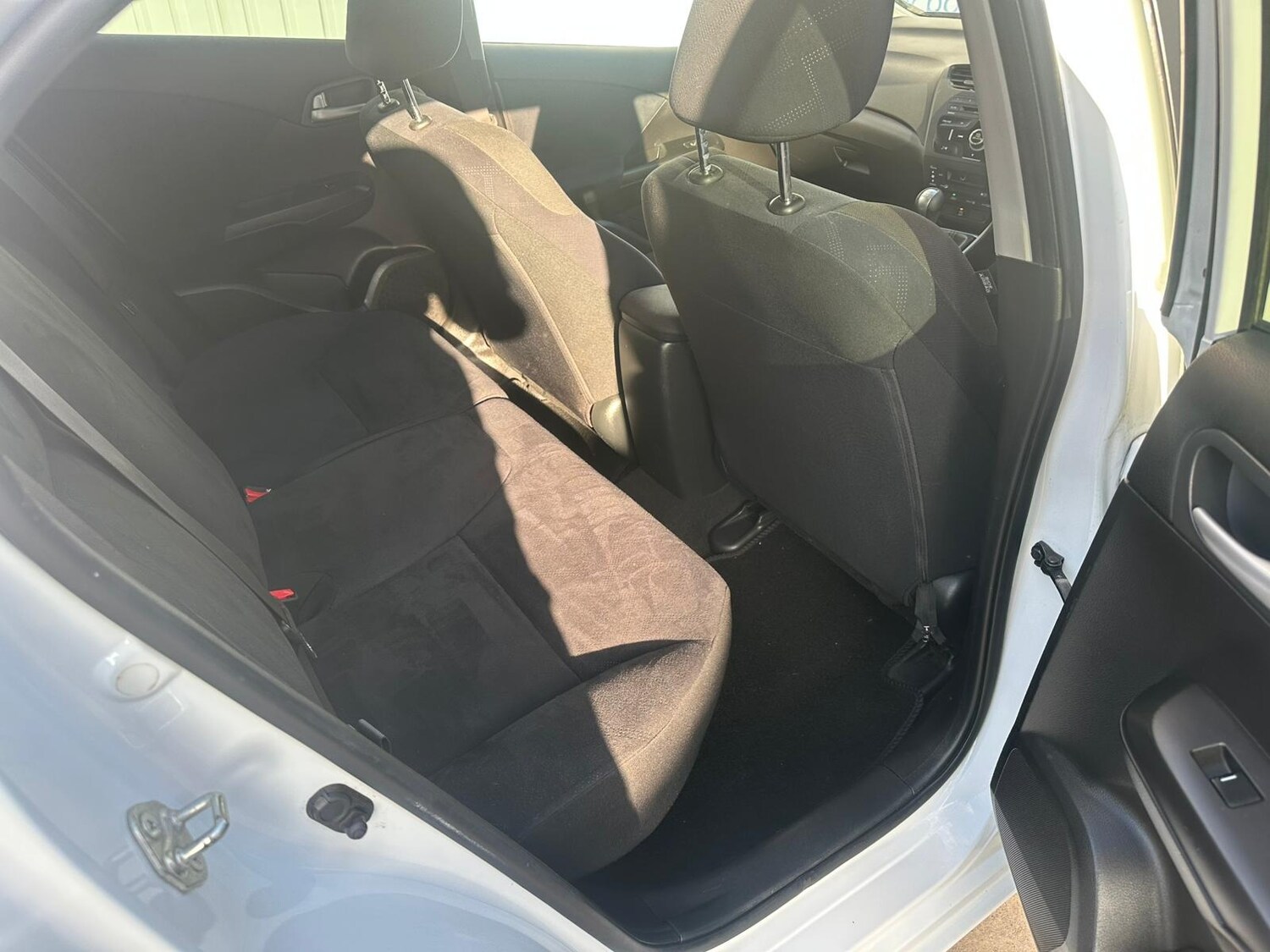 Used Honda Civic 2013 for sale - 78061640: Photo 19