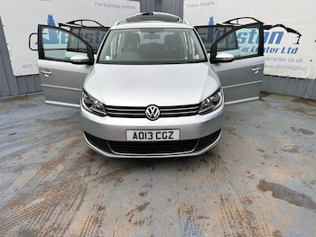 Used Volkswagen Touran 2013 for sale - 73381649: Photo
