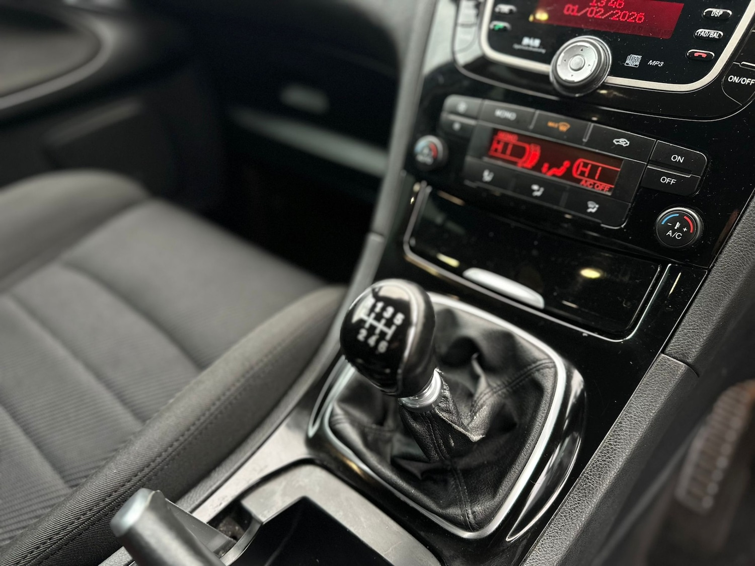 Used Ford S-Max 2014 for sale - 77398904: Photo 13