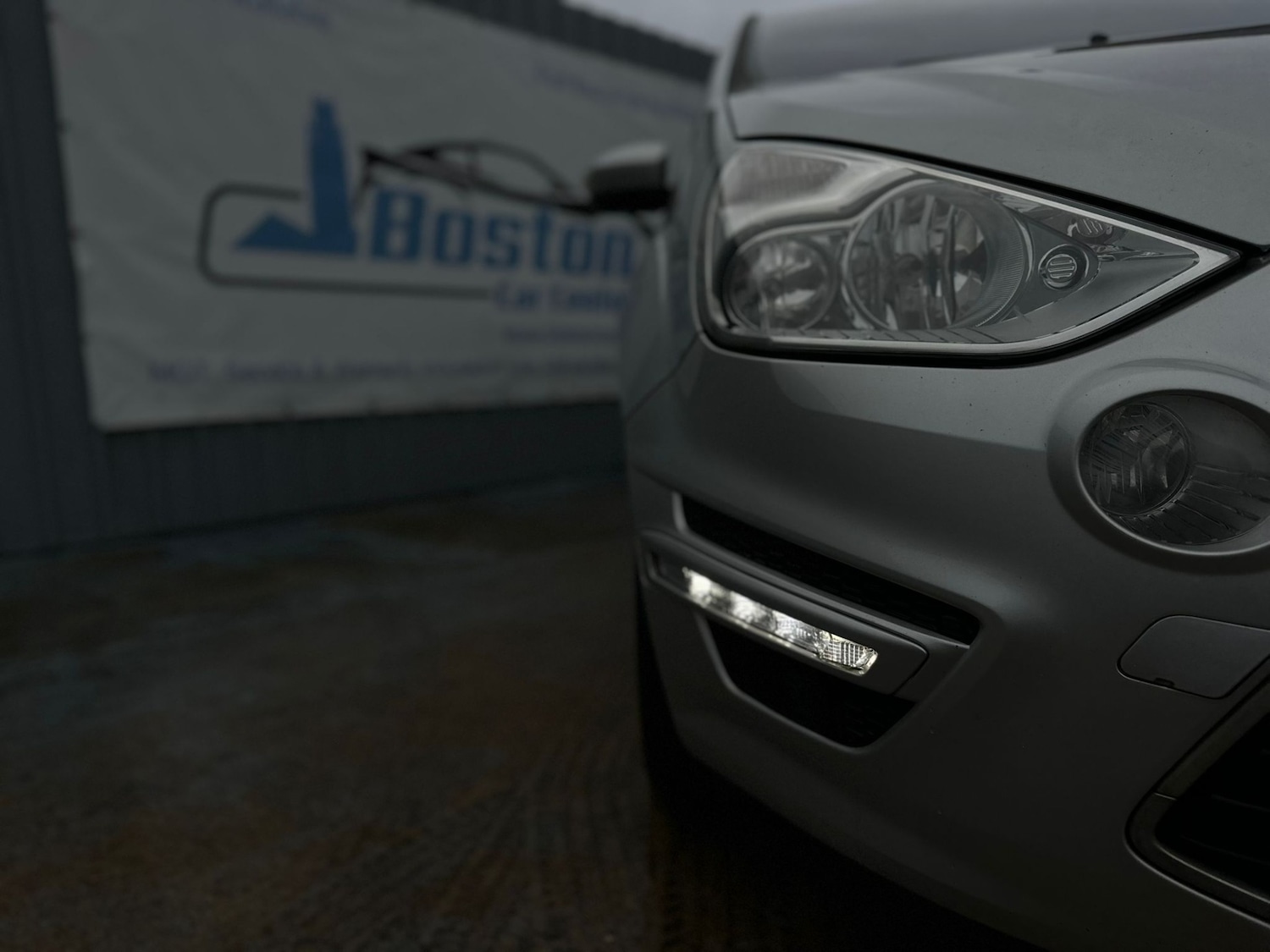 Used Ford S-Max 2014 for sale - 77398904: Photo 3