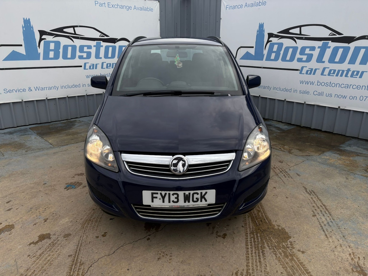 Used Vauxhall Zafira 2013 for sale - 77702935: Photo 2