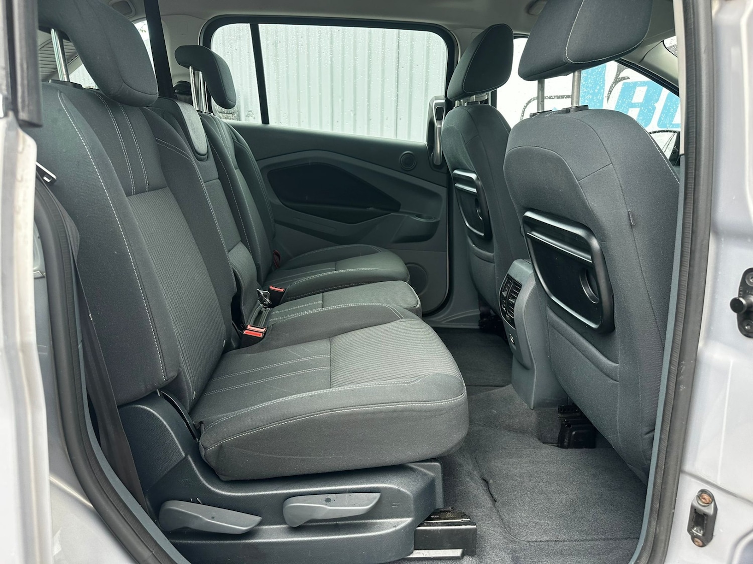 Used Ford Grand C-Max 2011 for sale - 75945474: Photo 21