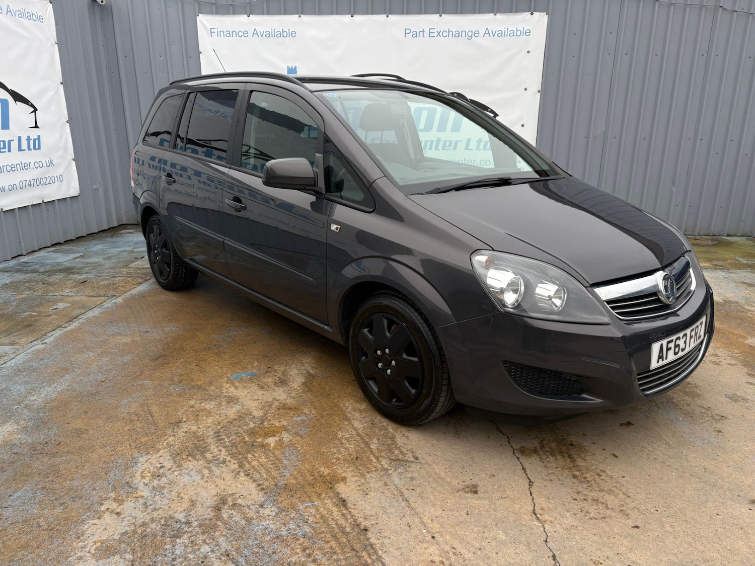 Used Vauxhall Zafira 2013 for sale - 77404769: Photo 2