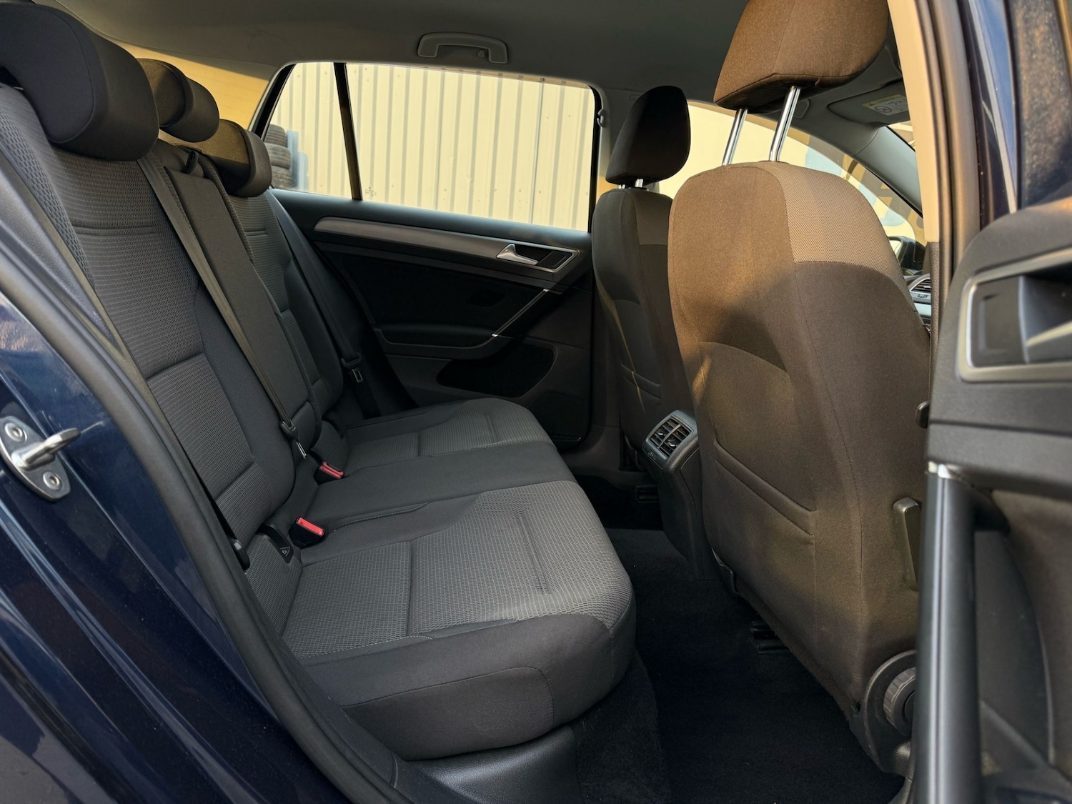 Used Volkswagen Golf 2015 for sale - 76757052: Photo 29