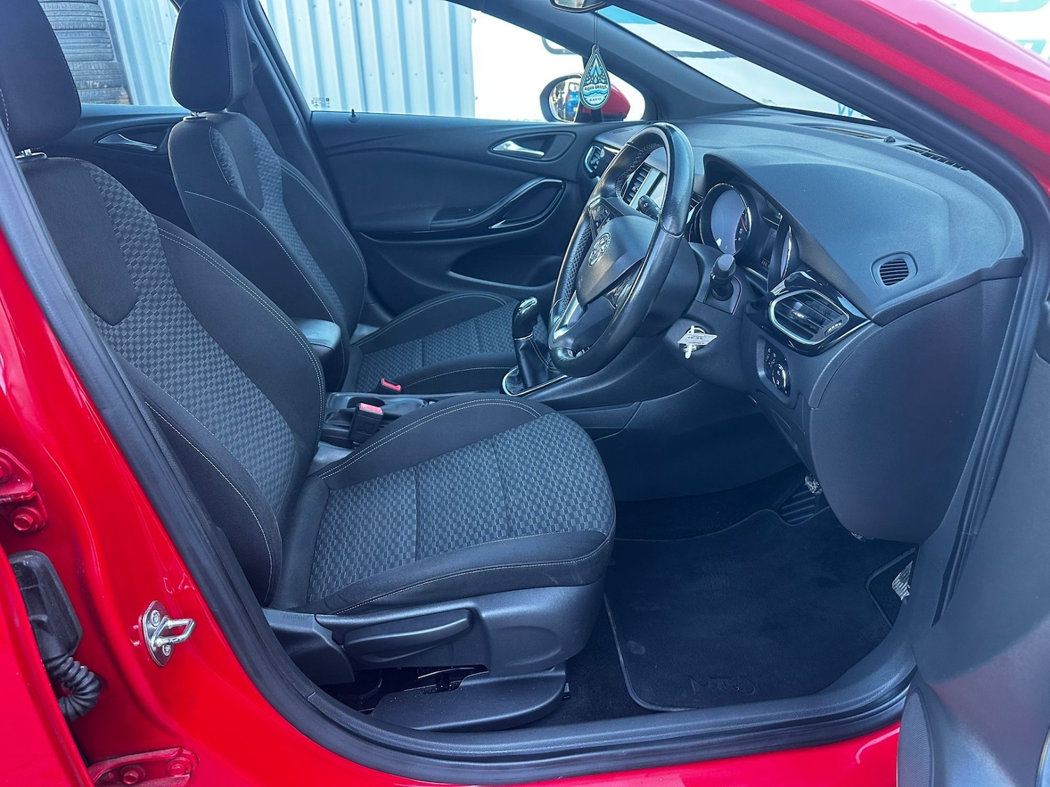 Used Vauxhall Astra 2016 for sale - 76757090: Photo 11