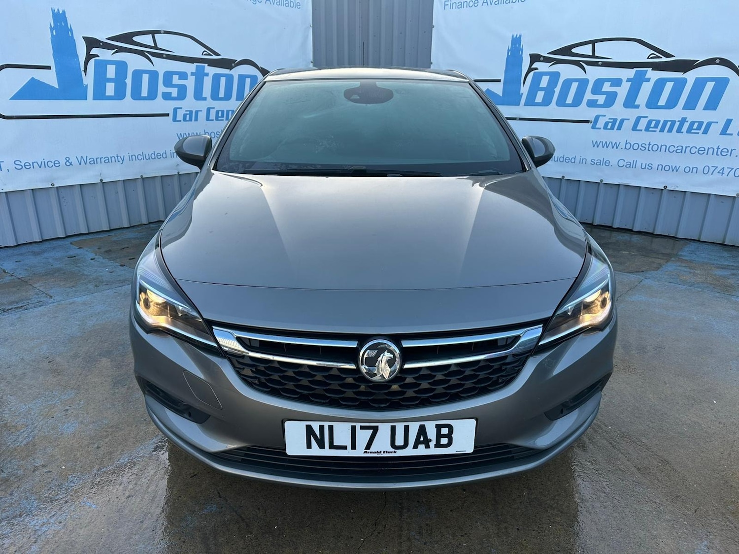 Used Vauxhall Astra 2017 for sale - 77391963: Photo 2