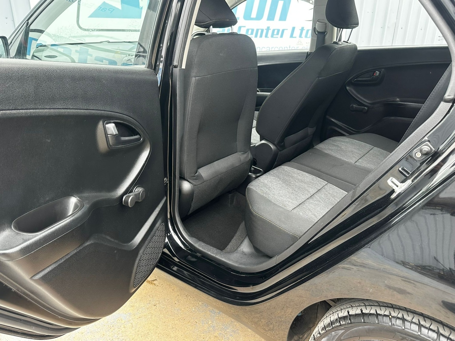 Used Kia Picanto 2017 for sale - 76028342: Photo 15