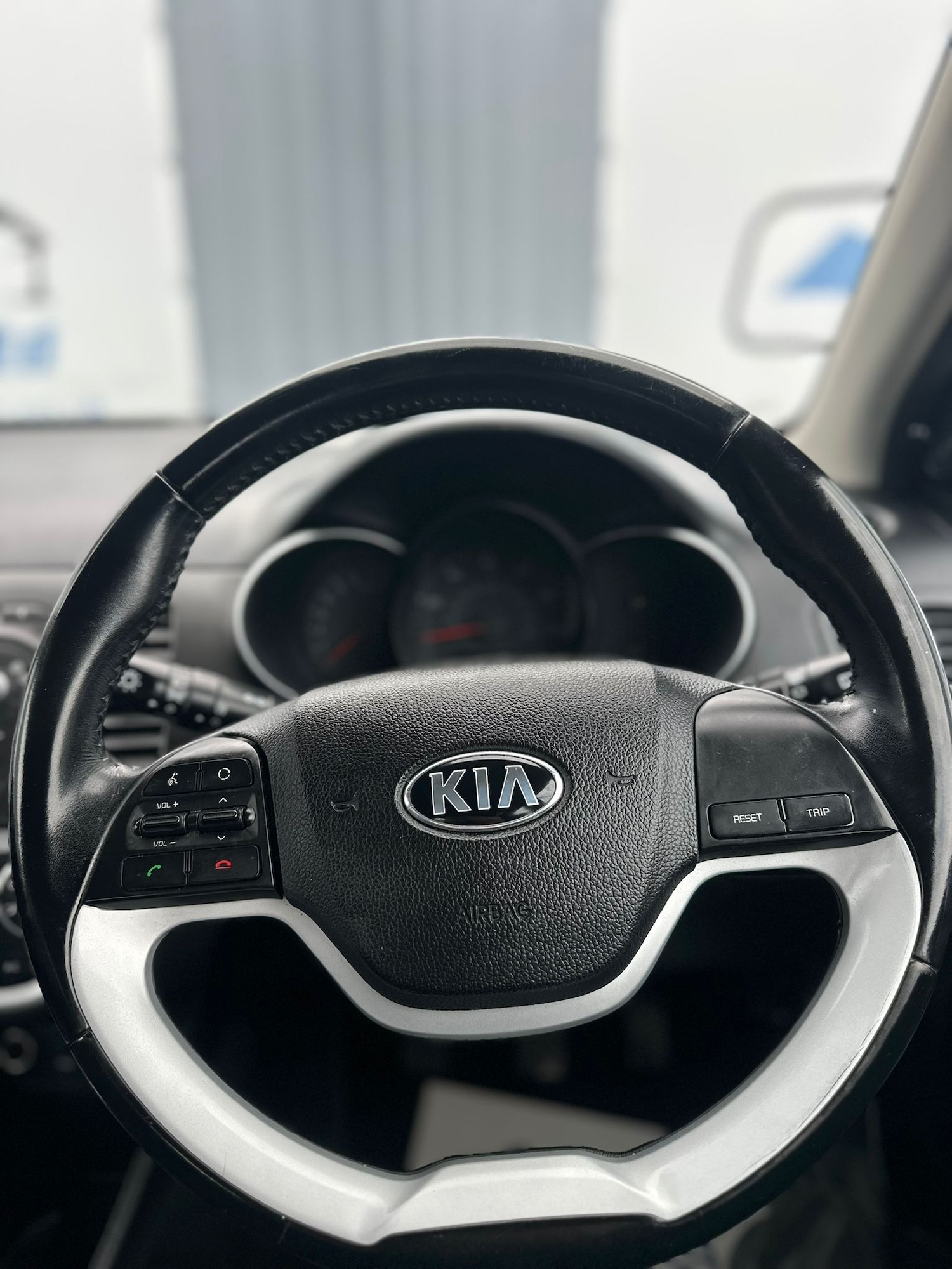 Used Kia Picanto 2017 for sale - 76028342: Photo 9