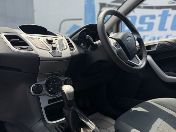 Used Ford Fiesta 2013 for sale - 74918221: Photo 12