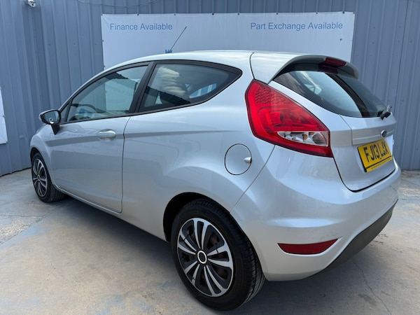 Used Ford Fiesta 2013 for sale - 74918221: Photo 6