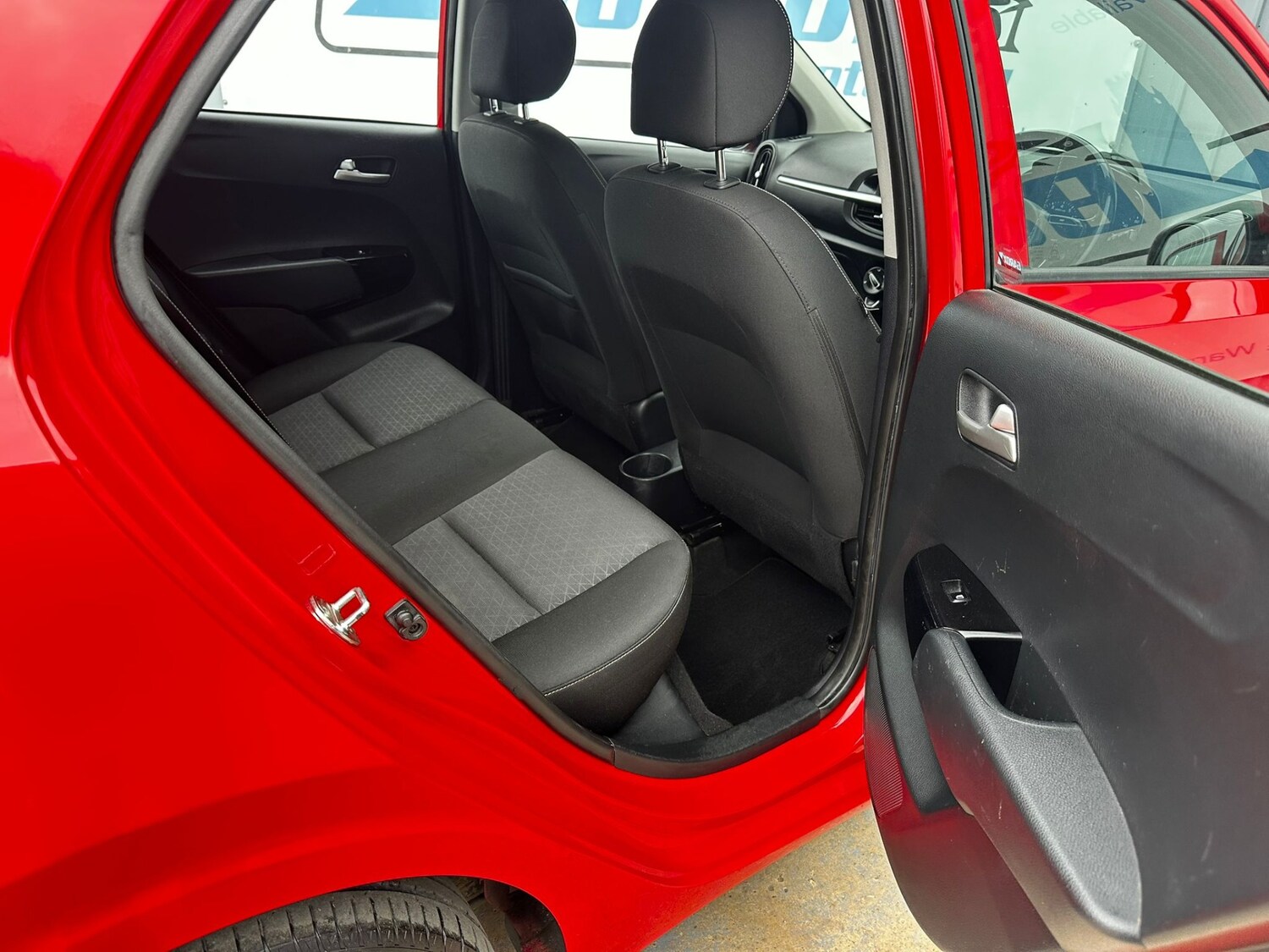 Used Kia Picanto 2018 for sale - 76028315: Photo 22