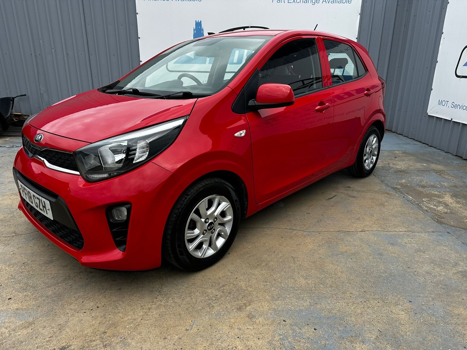 Used Kia Picanto 2018 for sale - 76028315: Photo 5
