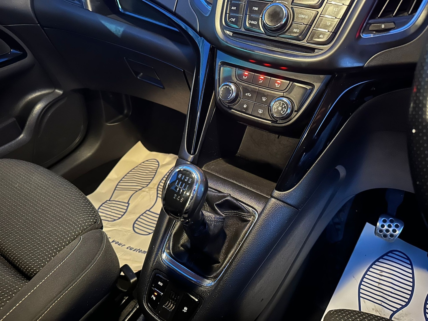 Used Vauxhall Zafira 2015 for sale - 78056853: Photo 11