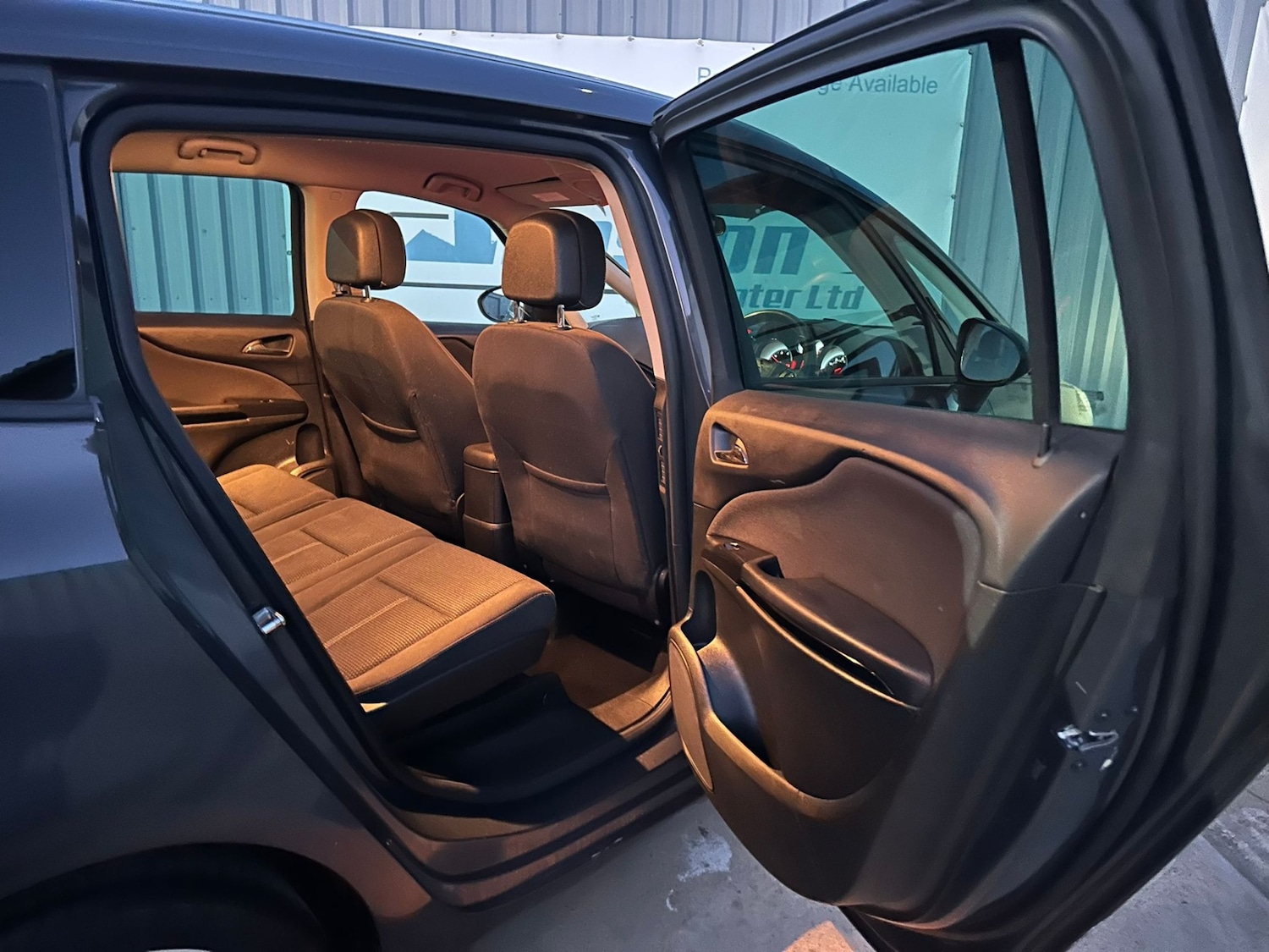 Used Vauxhall Zafira 2015 for sale - 78056853: Photo 16