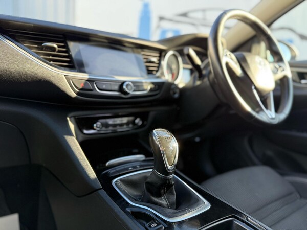 Used Vauxhall Insignia 2018 for sale - 74289312: Photo 10
