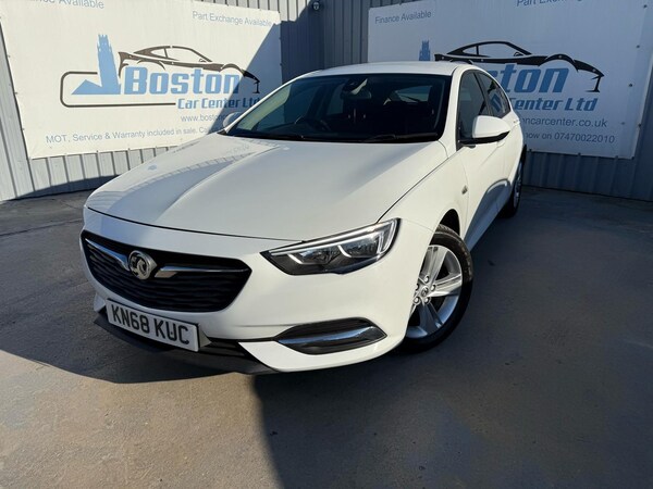 Used Vauxhall Insignia 2018 for sale - 74289312: Photo 1