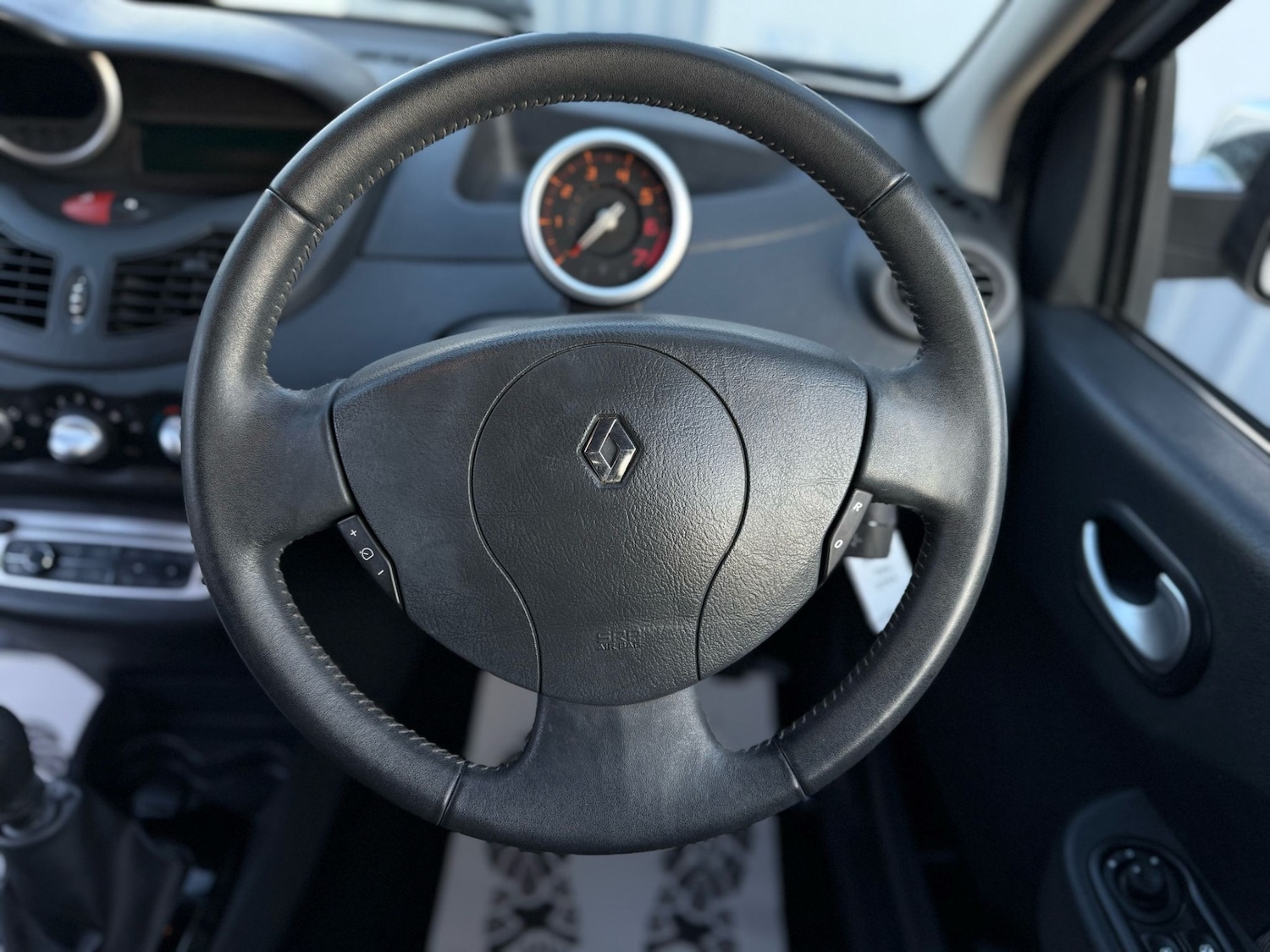 Used Renault Twingo 2012 for sale - 76757008: Photo 10