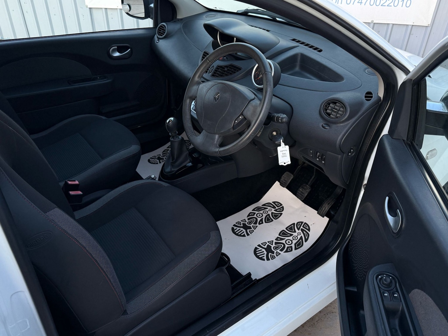 Used Renault Twingo 2012 for sale - 76757008: Photo 9