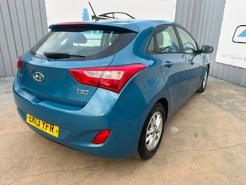 Used Hyundai i30 2013 for sale - 79531856: Photo