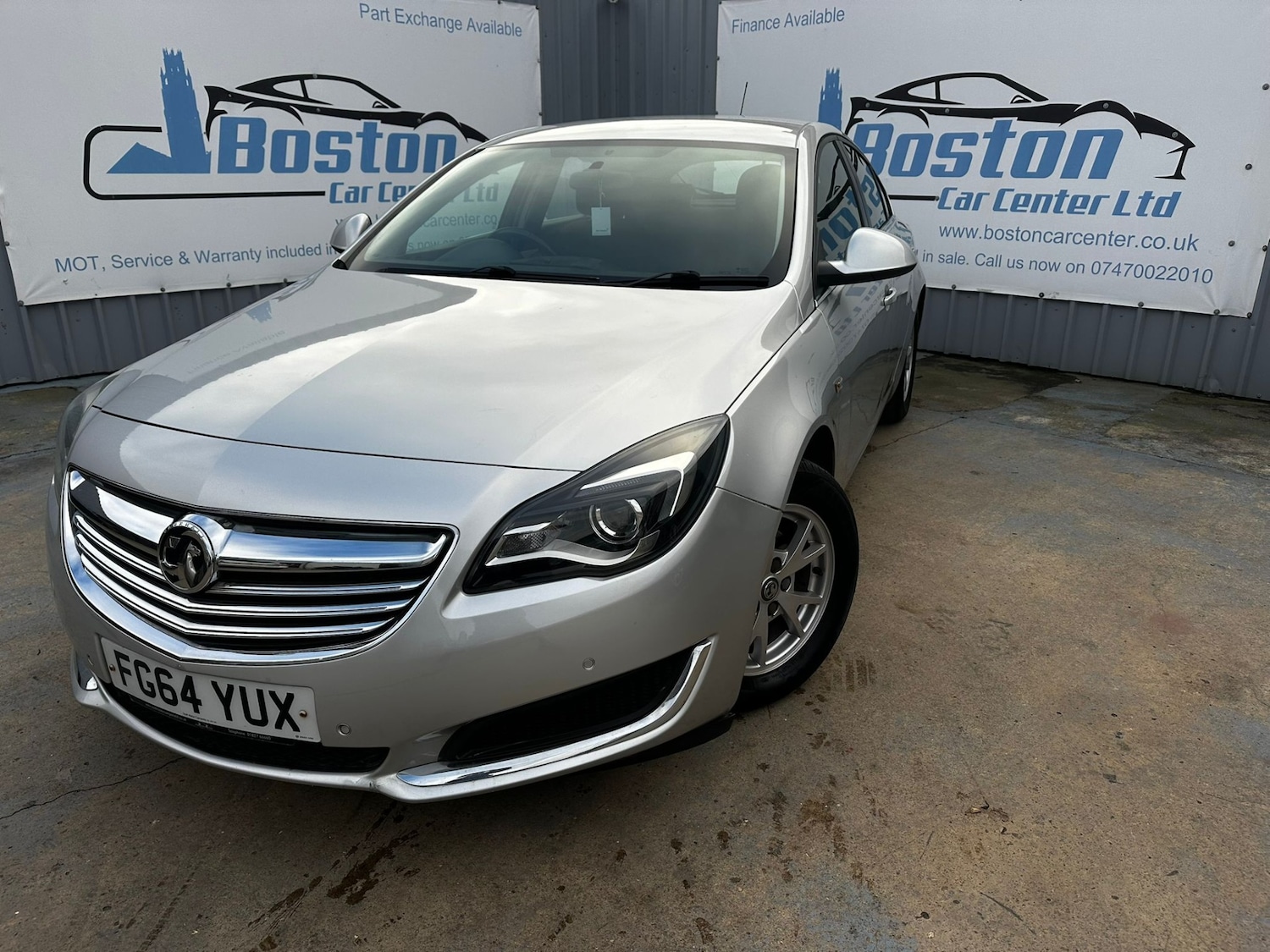 Used Vauxhall Insignia 2014 for sale - 76594646: Photo 2