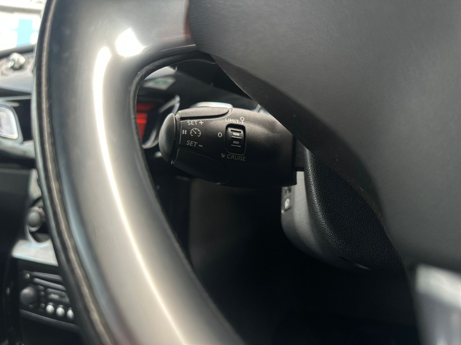 Used Citroen DS3 2014 for sale - 76588485: Photo 13