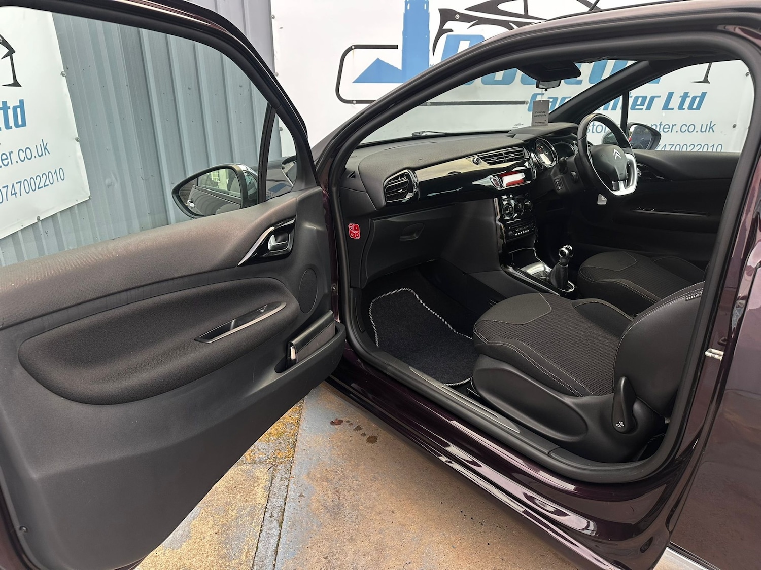 Used Citroen DS3 2014 for sale - 76588485: Photo 16