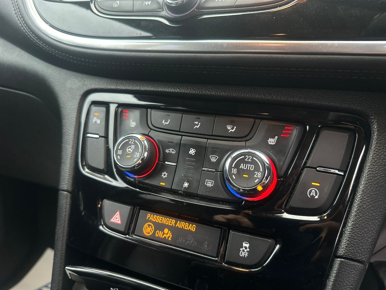 Used Vauxhall Mokka X 2016 for sale - 76919918: Photo 11