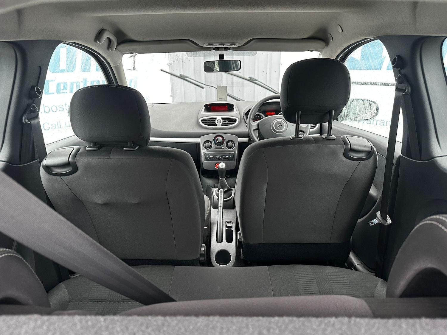 Used Renault Clio 2011 for sale - 76588372: Photo 10