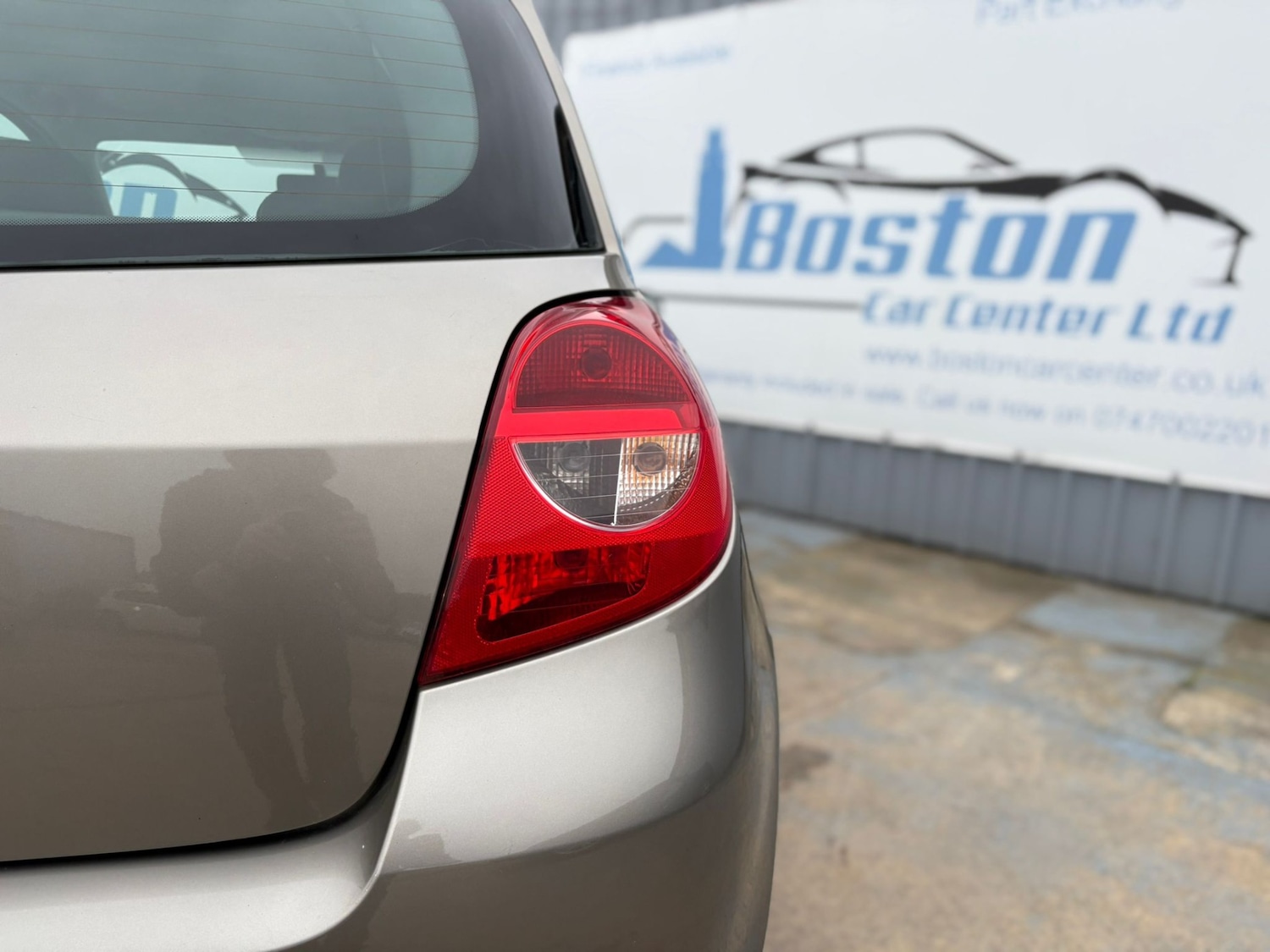 Used Renault Clio 2011 for sale - 76588372: Photo 7