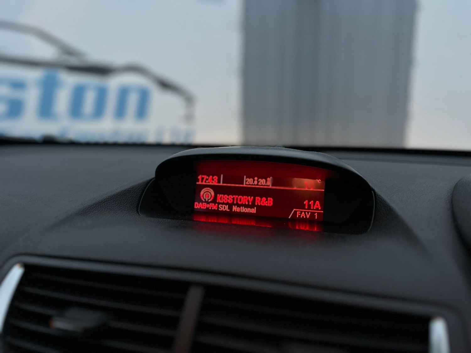 Used Vauxhall Mokka 2015 for sale - 77864596: Photo 14