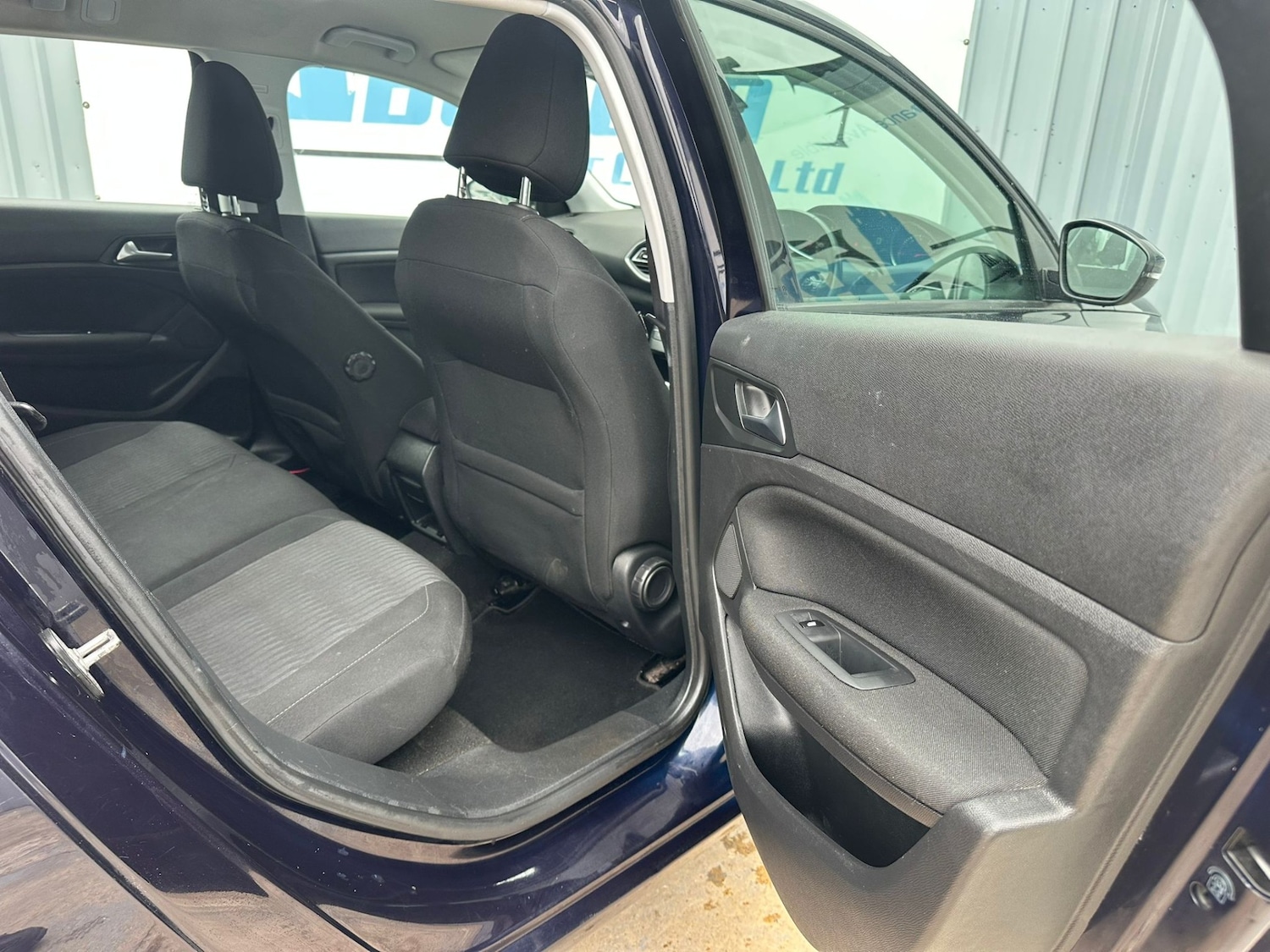 Used Peugeot 308 2015 for sale - 78121947: Photo 21