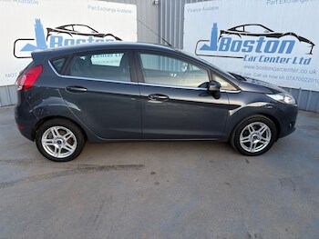 Used Ford Fiesta 2013 for sale - 74334840: Photo