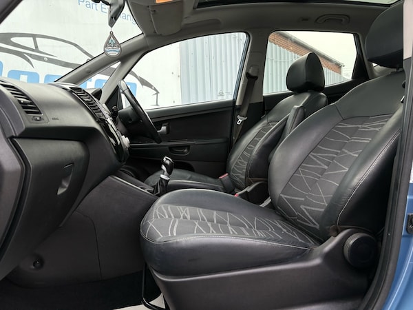 Used Kia Venga 2013 for sale - 73747595: Photo 23
