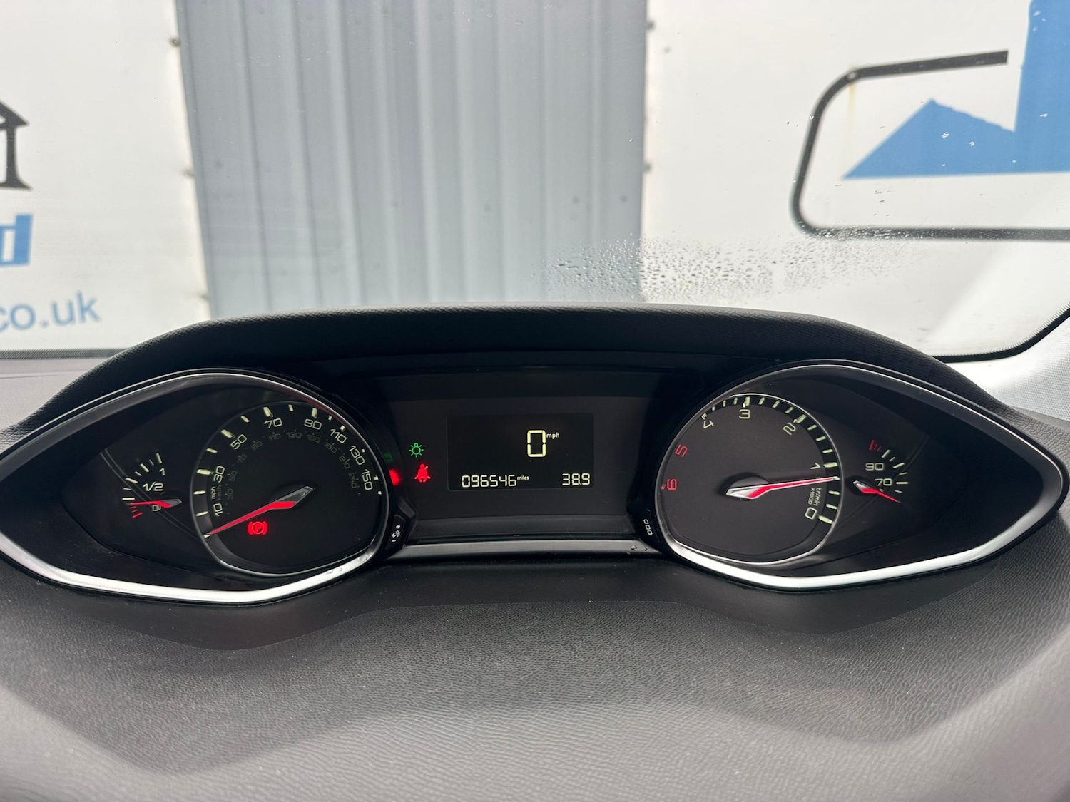 Used Peugeot 308 2014 for sale - 77797284: Photo 11