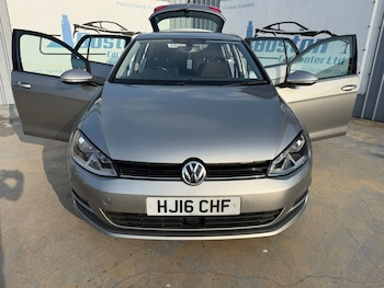 Used Volkswagen Golf 2016 for sale - 74917907: Photo