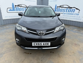 Used Toyota RAV4 2015 for sale - 75315147: Photo