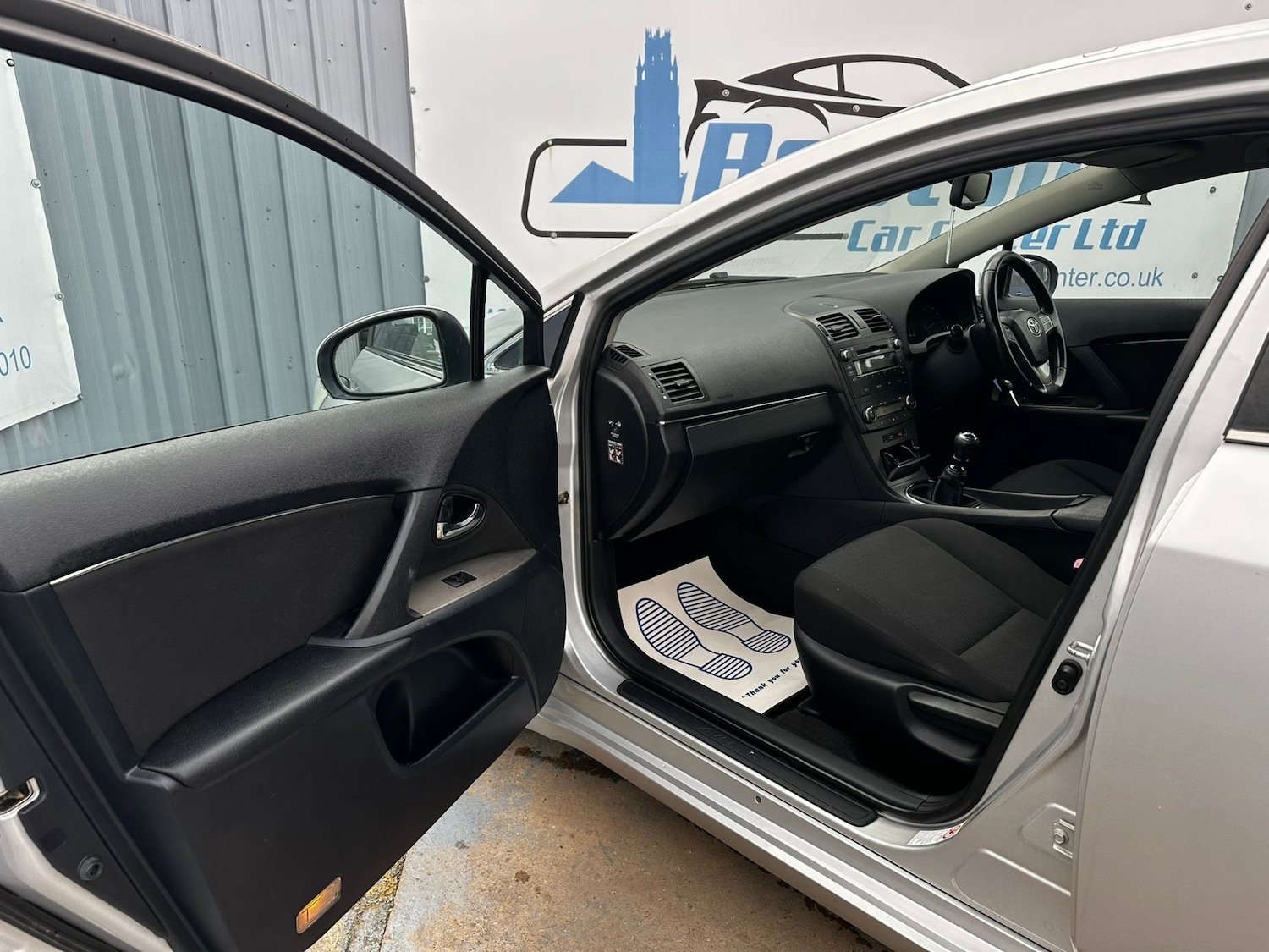 Used Toyota Avensis 2009 for sale - 76588289: Photo 16