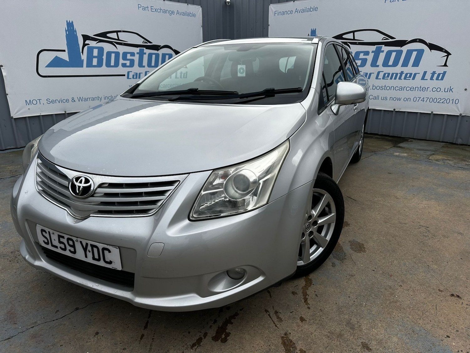 Used Toyota Avensis 2009 for sale - 76588289: Photo 2