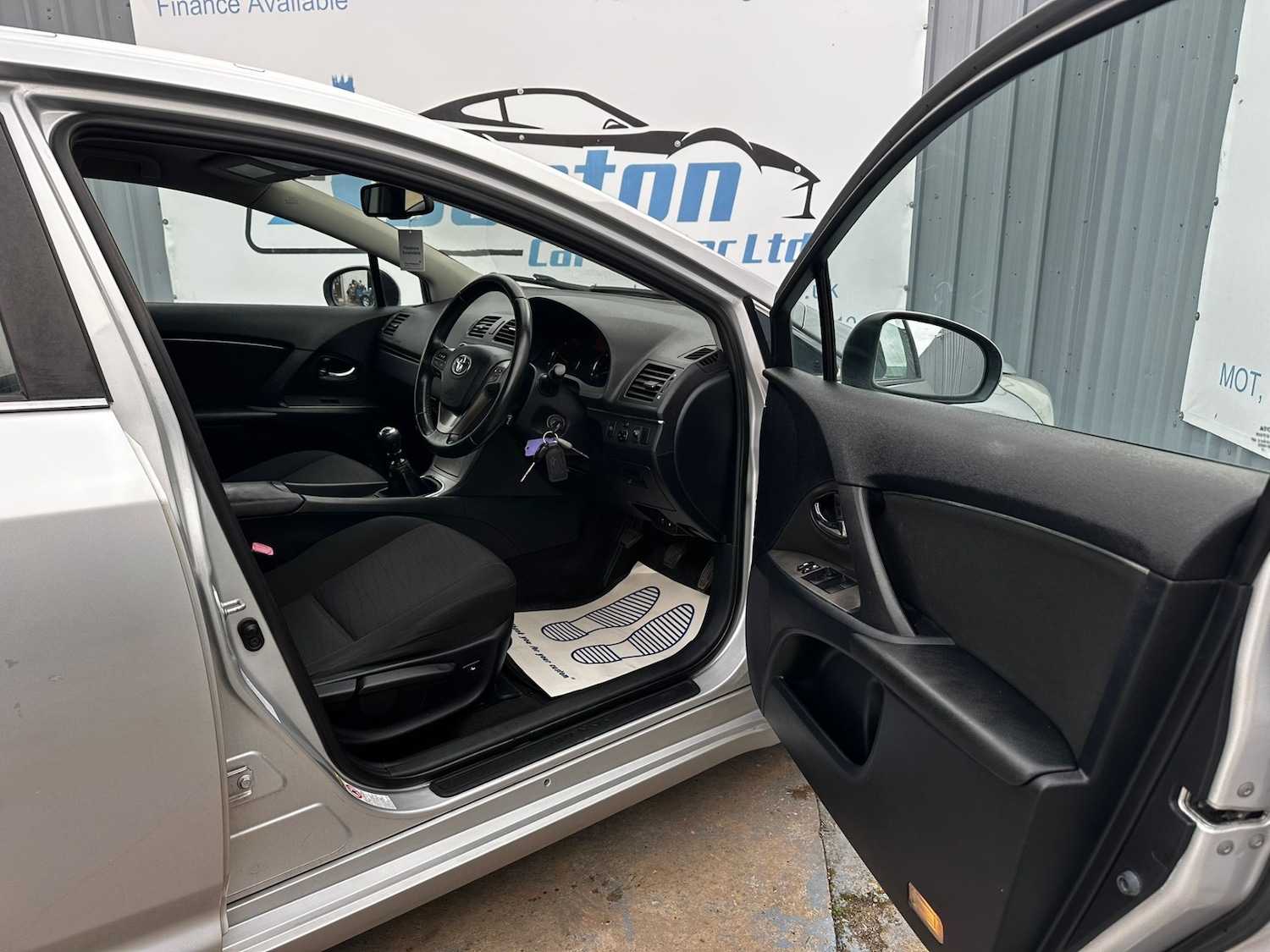 Used Toyota Avensis 2009 for sale - 76588289: Photo 7