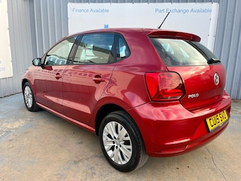 Used Volkswagen Polo 2015 for sale - 75315154: Photo