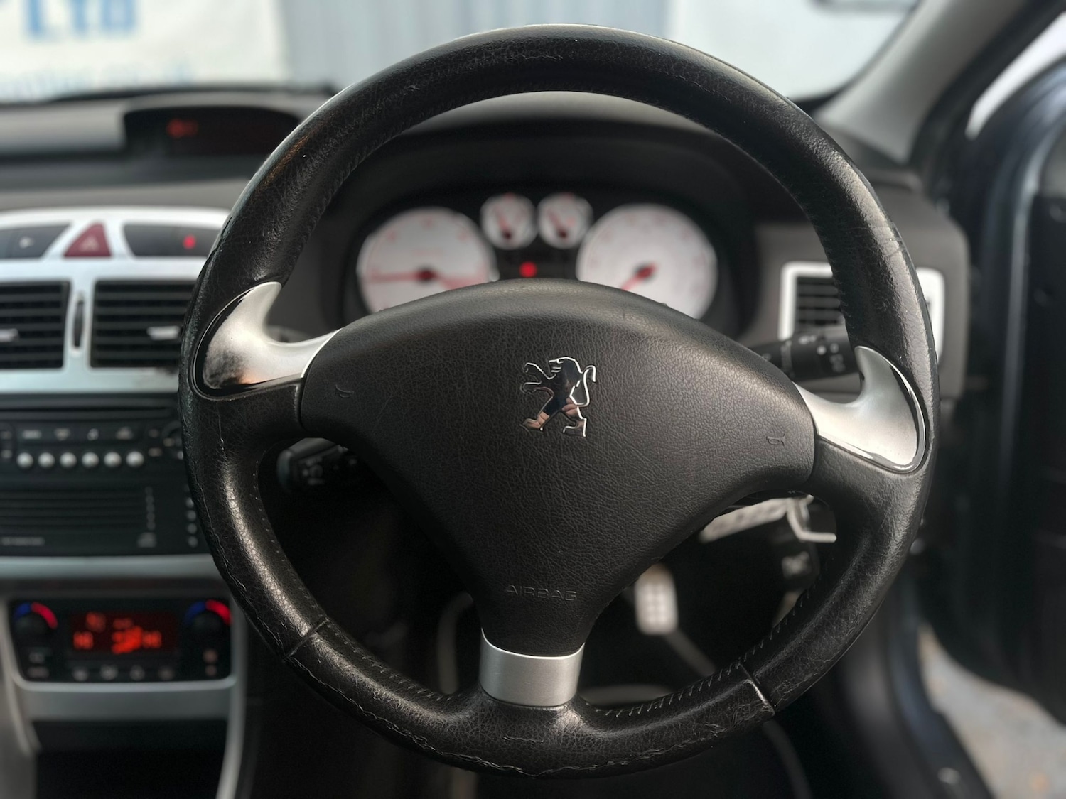 Used Peugeot 307 2006 for sale - 77235945: Photo 6