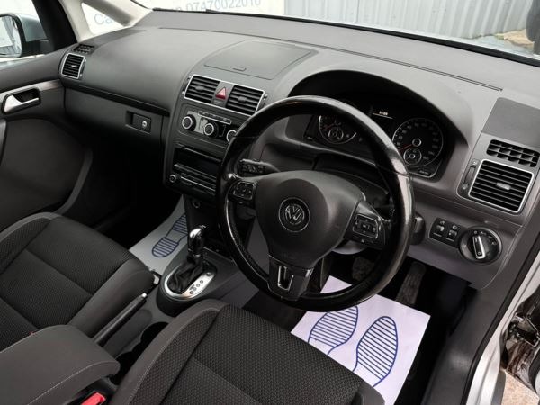 Used Volkswagen Touran 2013 for sale - 76588785: Photo 10