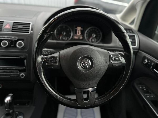 Used Volkswagen Touran 2013 for sale - 76588785: Photo 11