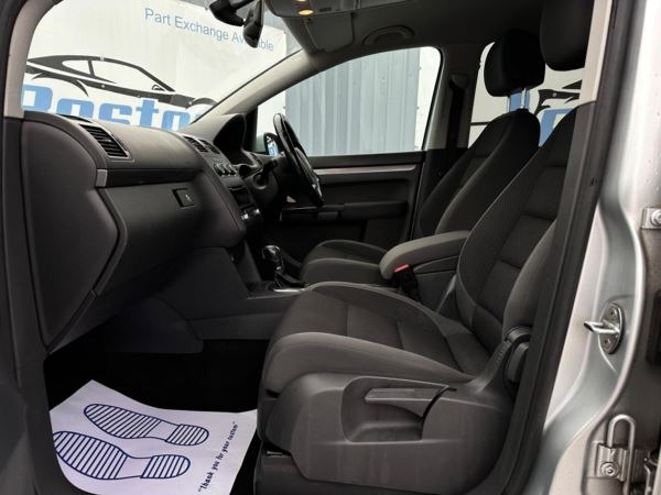 Used Volkswagen Touran 2013 for sale - 76588785: Photo 15