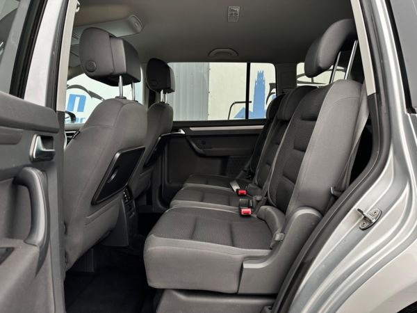 Used Volkswagen Touran 2013 for sale - 76588785: Photo 17