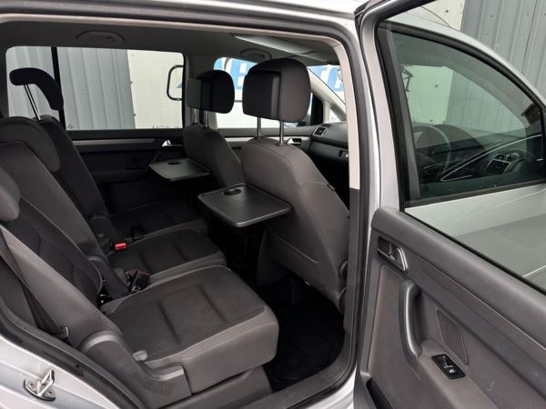 Used Volkswagen Touran 2013 for sale - 76588785: Photo 18