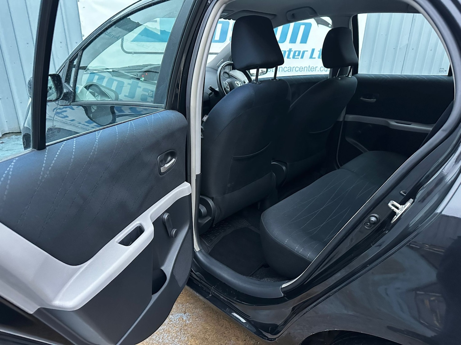 Used Toyota Yaris 2008 for sale - 76588274: Photo 14