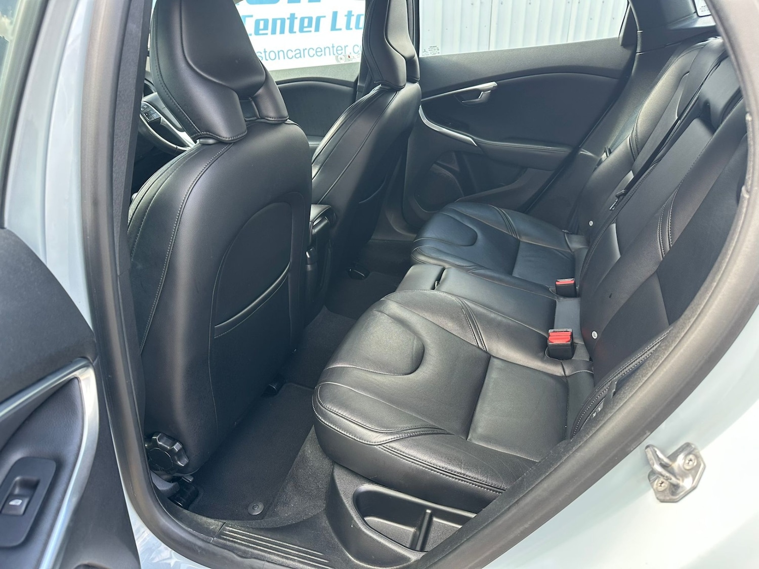 Used Volvo V40 2014 for sale - 78055703: Photo 16