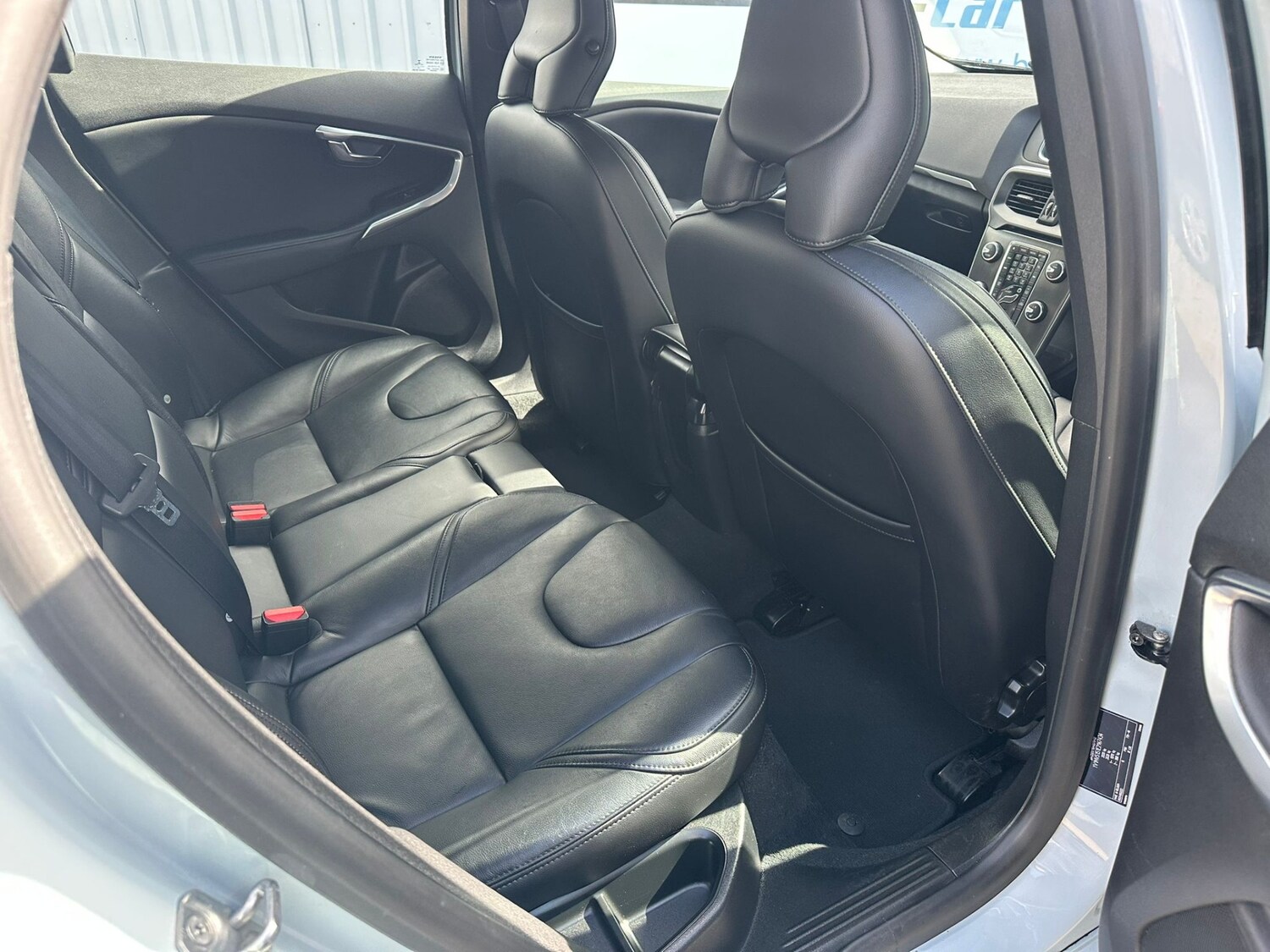 Used Volvo V40 2014 for sale - 78055703: Photo 18